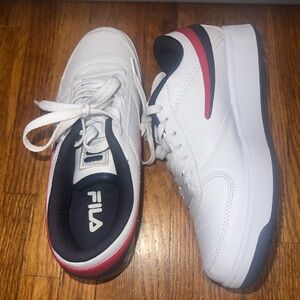 Fila Men's White and Red Sneakers